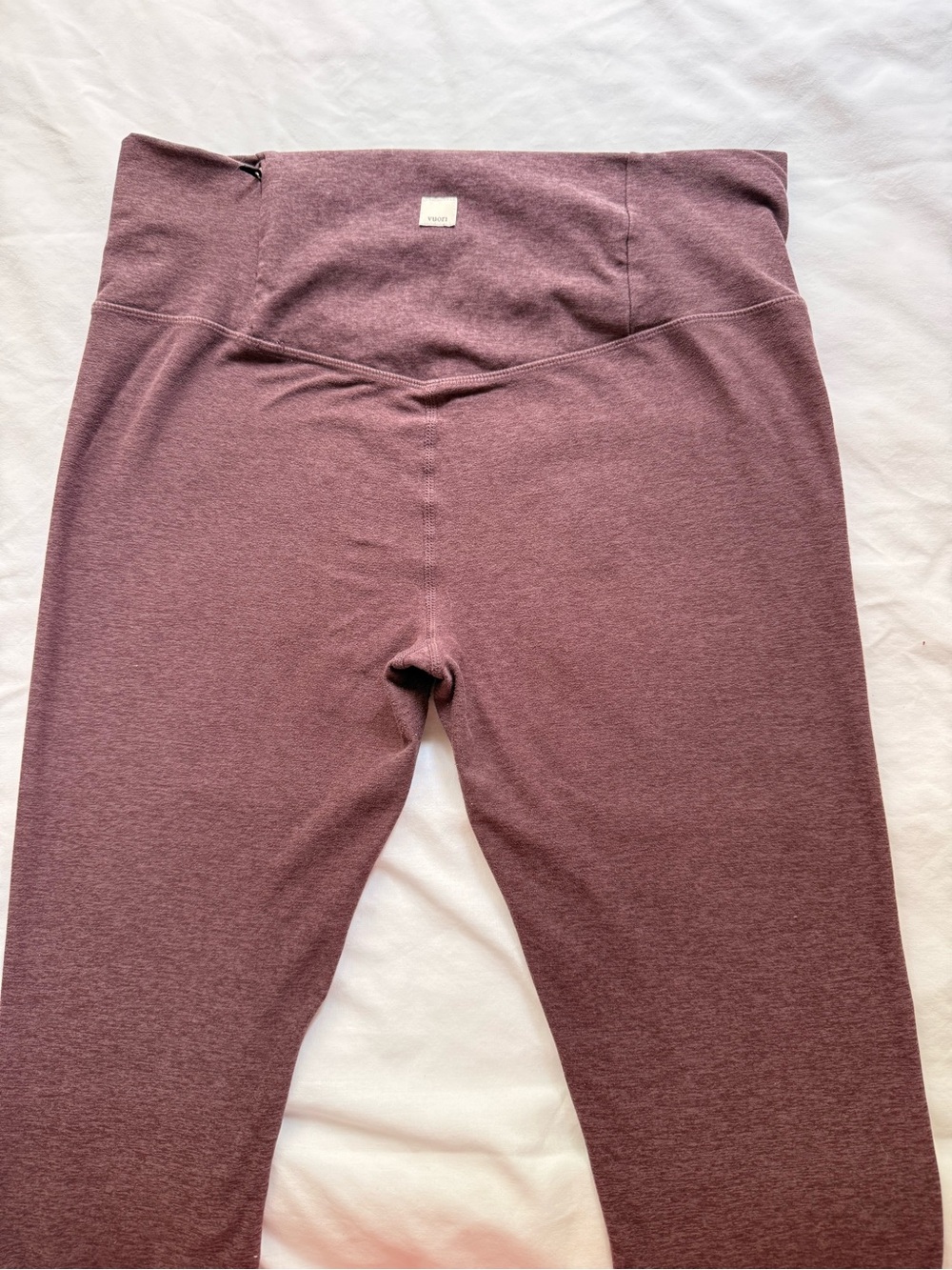Vuori Heathered Plum leggings women’s Pants